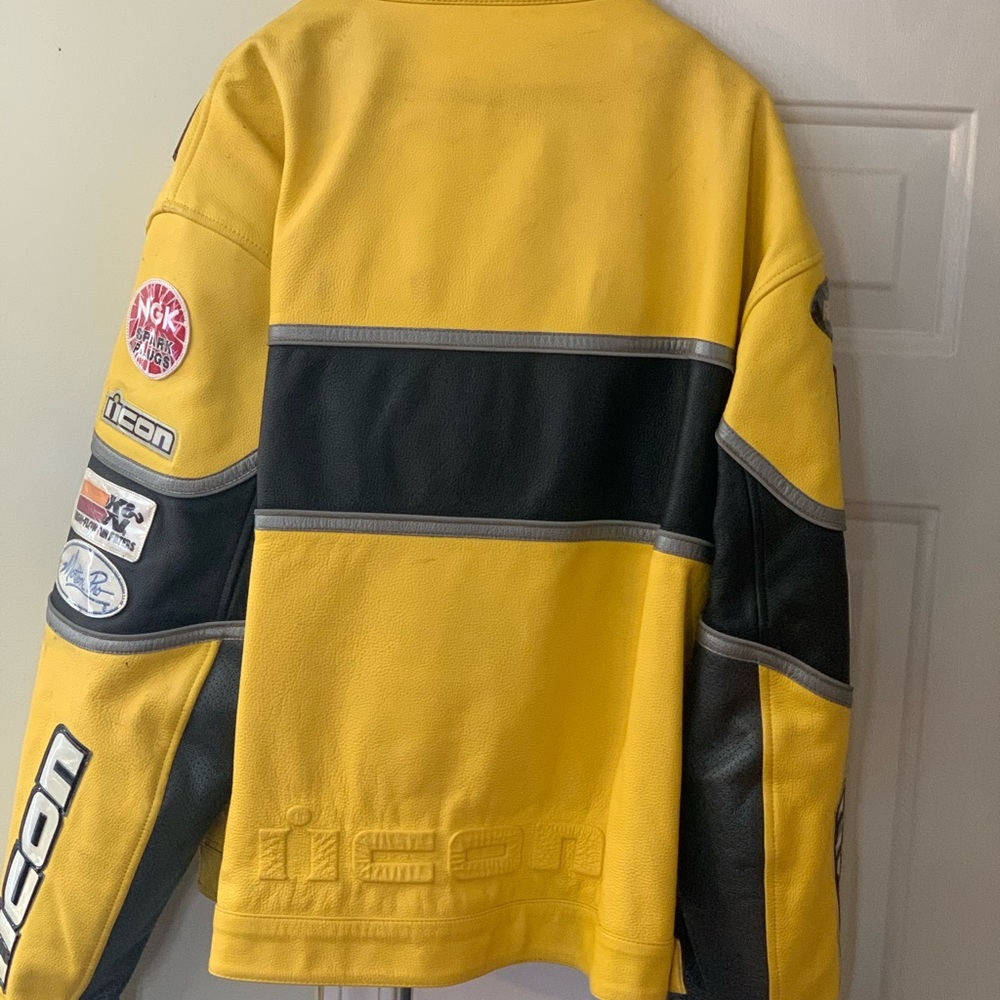 Icon Motorcycle jacket - Picture 2 of 3